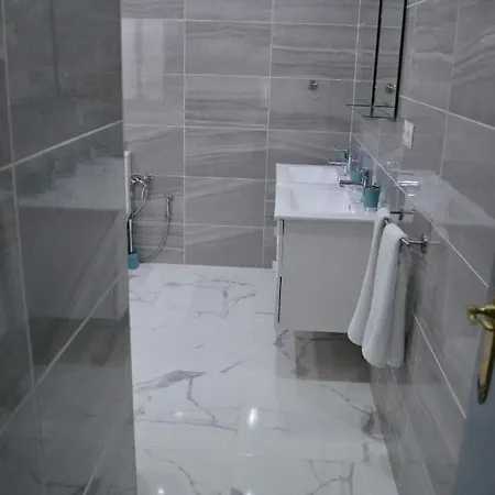 Impressive 1 Bed With A Stunning Bathroom And Terrace Cb4ev * Alicante